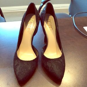 Black pumps size 10